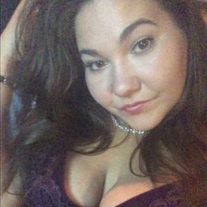 Meet your Posher, Bella